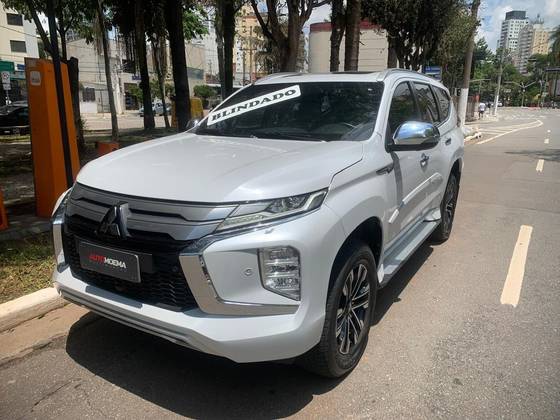 MITSUBISHI PAJERO SPORT 2.4 16V MIVEC TURBO DIESEL HPE-S AWD AUTOMÁTICO MITSUBISHI PAJERO SPORT 2.4 16V MIVEC TURBO DIESEL HPE-S AWD AUTOMÁTICO
